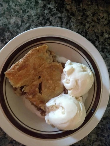 Deep Dish Apple Maple Dessert