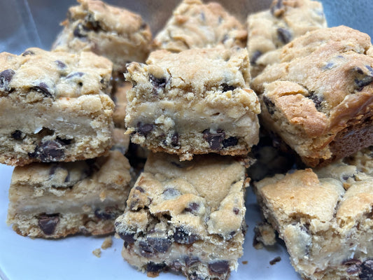 Maple Cheesecake Cookie Bars